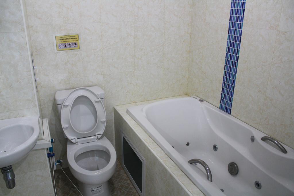 Baanlansa Bed&Bar Hotel Csiangmaj Kültér fotó