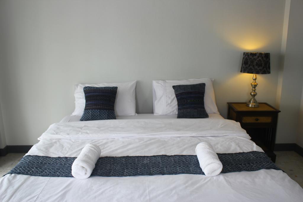 Baanlansa Bed&Bar Hotel Csiangmaj Kültér fotó