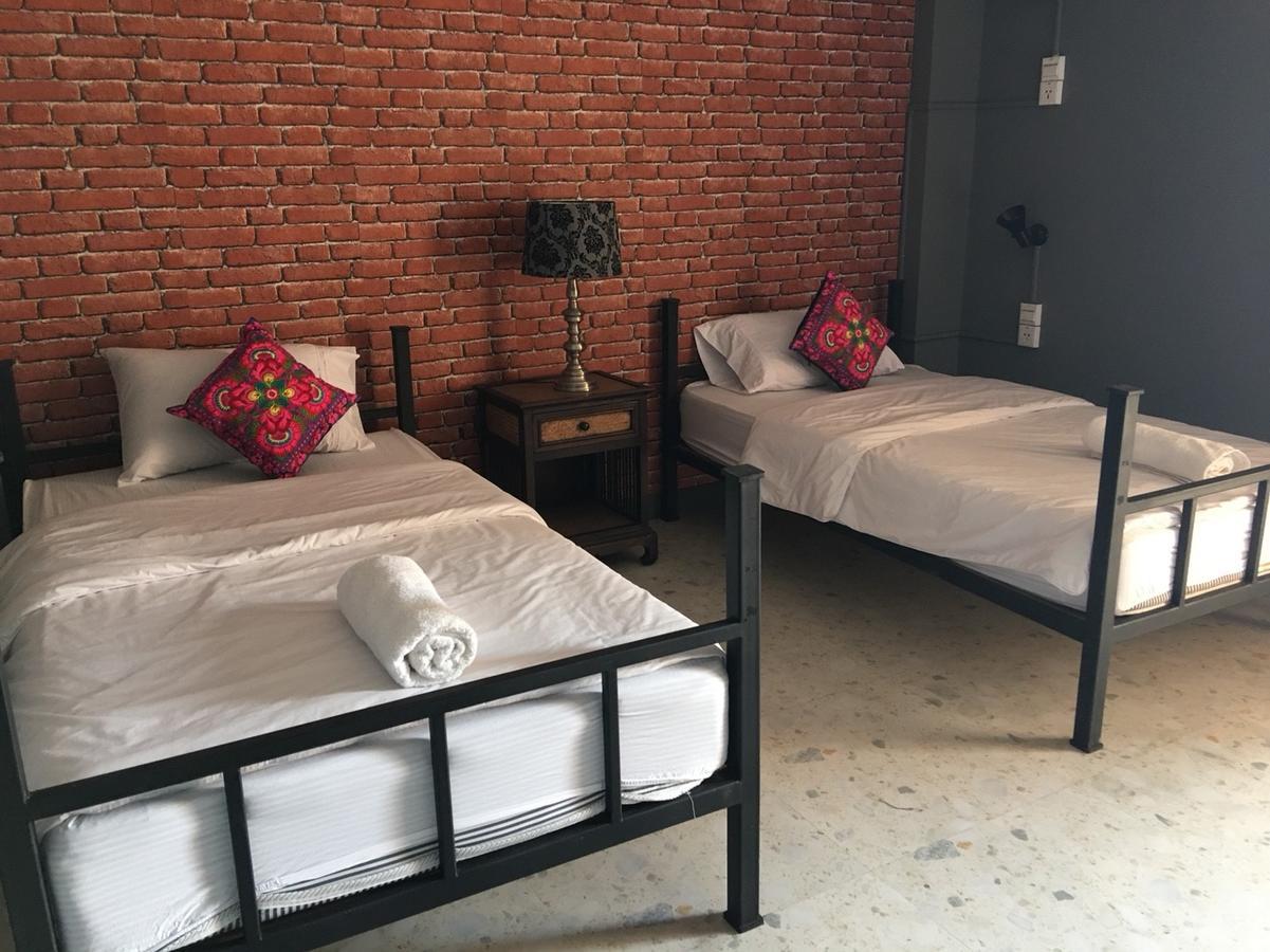Baanlansa Bed&Bar Hotel Csiangmaj Kültér fotó