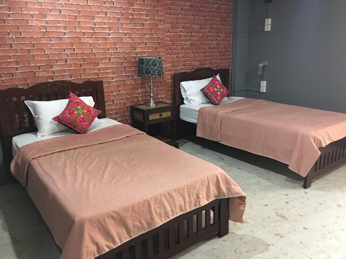Baanlansa Bed&Bar Hotel Csiangmaj Kültér fotó